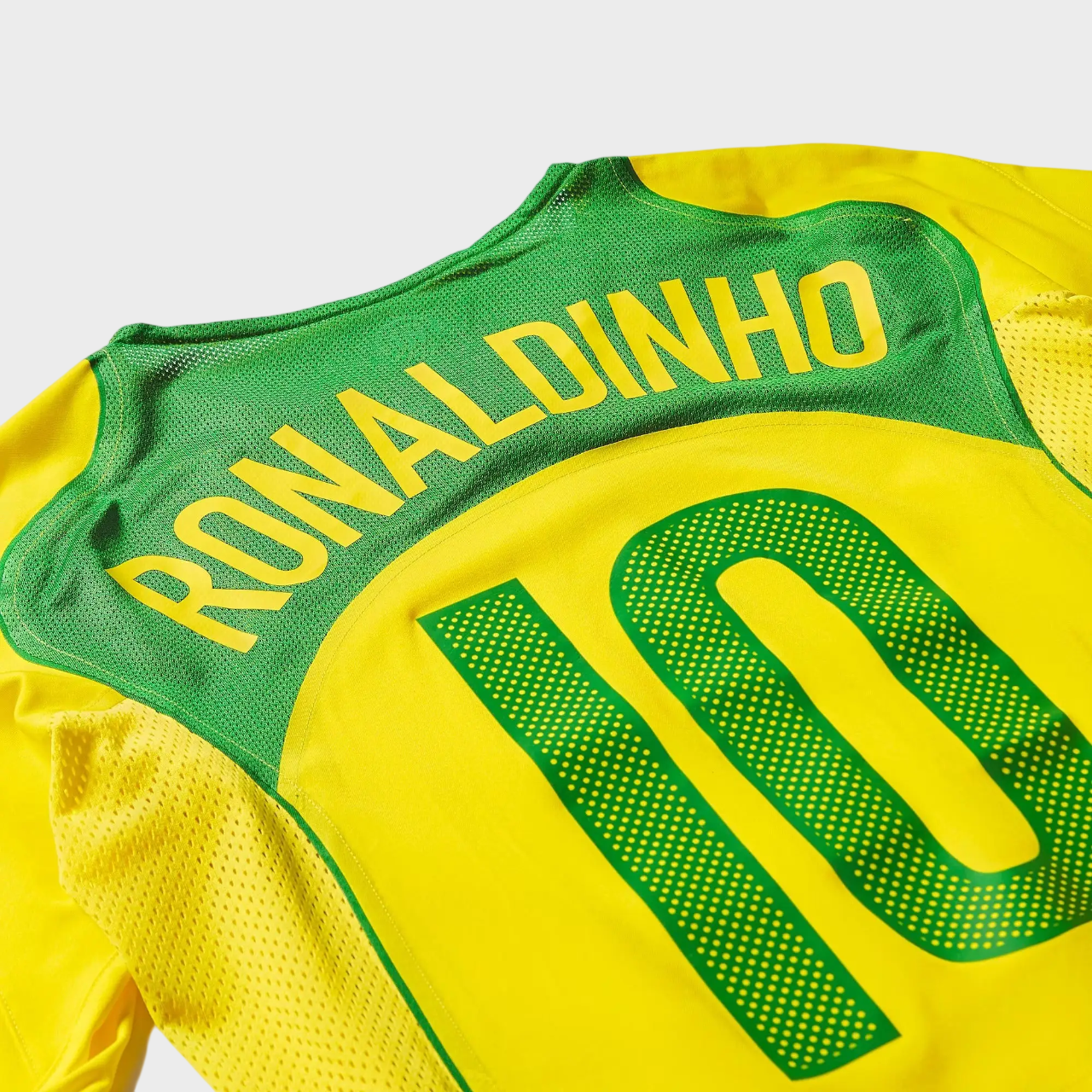 Camisa Seleção Brasileira I 2004 Reedição Total 90 - RONALDINHO 10